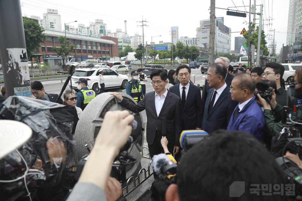 “민주화운동과 김문수” 광주교도소 터 방문